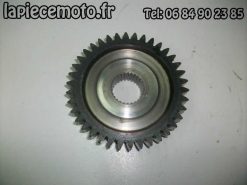 1096a-Pignon de primaire HONDA 750 VFC RC28
