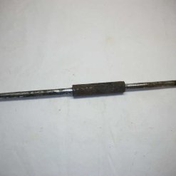1137-Axe entretoise ??? HONDA 750 VFC RC28