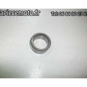 1166-Entretoise de joint spy de villebrequin droit YAMAHA 125 DTR