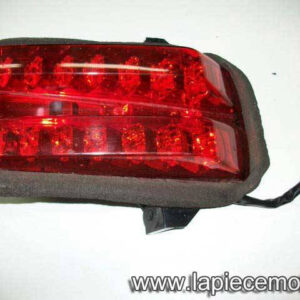 234-Feu rouge SUZUKI 650 SV K7 ABS