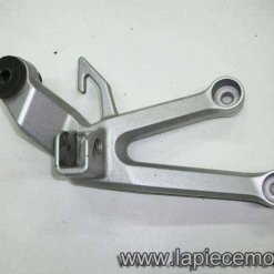 274-Platine de repose pied SUZUKI 650 SV K7 ABS