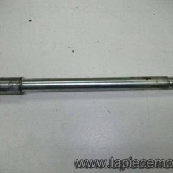 322-Axe de roue avant SUZUKI 650 SV K7 ABS