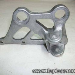 370-Platine de repose pied pilote droite CBR 600 (Honda ref