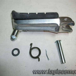 372-Repose pied pilote droit pour HONDA 1000 CBR