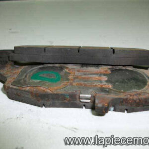 399-Jeu de plaquettes avant droit SUZUKI 650 SV K7 ABS