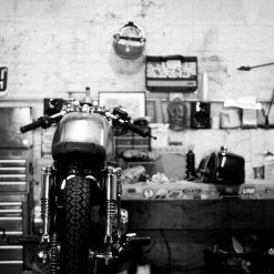 PIECES MOTO