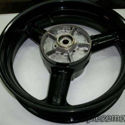 427a-Roue arrière SUZUKI 650 SV K7 ABS