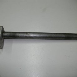 927-Axe de roue arrière KTM 600 LC4