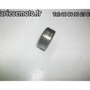 1166a-Entretoise de joint spy de villebrequin droit YAMAHA 125 DTR